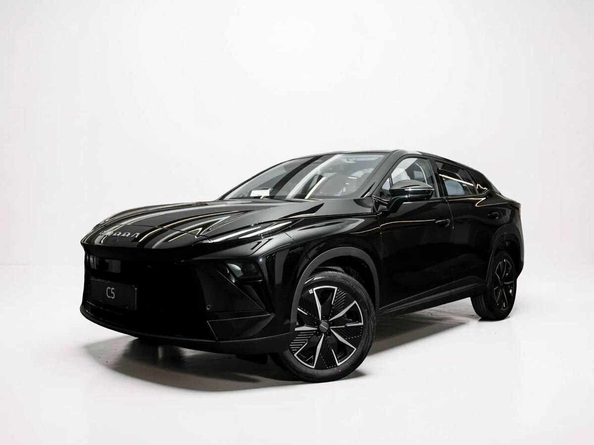 Открыть фотографии: Omoda C5 II