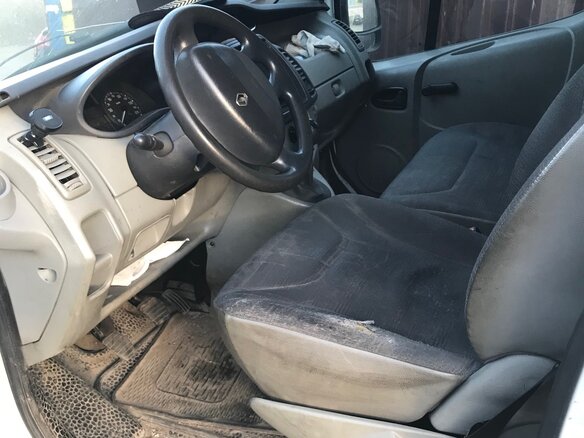 2011 Renault Trafic II Рестайлинг, белый, 1000000 рублей - вид 7