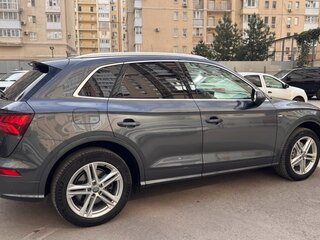 2019 Audi Q5 II (FY), серый, 4100000 рублей, вид 4