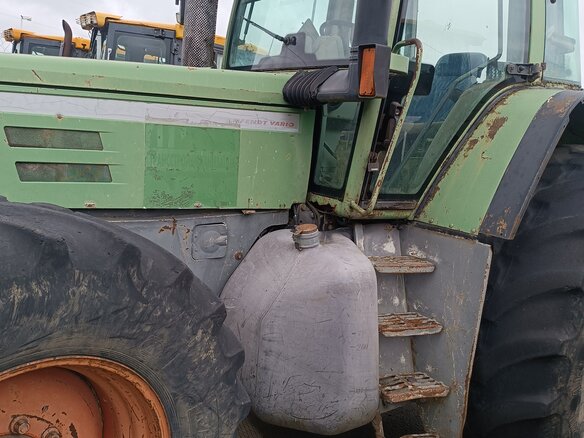 1998 Fendt Vario 930, зелёный, 800000 рублей - вид 1