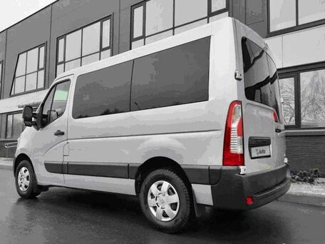 2018 Renault Master, серебристый, 2700000 рублей, вид 3