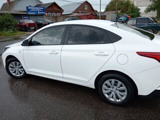 2021 Hyundai Solaris II Рестайлинг, белый, 1690000 рублей, вид 5