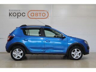 2017 Renault Sandero Stepway II, синий, 1031000 рублей, вид 4