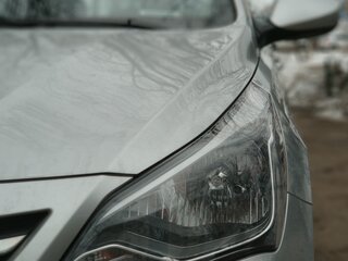2015 Hyundai Solaris I Рестайлинг, серебристый, 1200000 рублей, вид 3