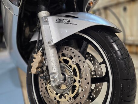 2006 Honda VFR 800, серебристый, 420000 рублей, вид 5