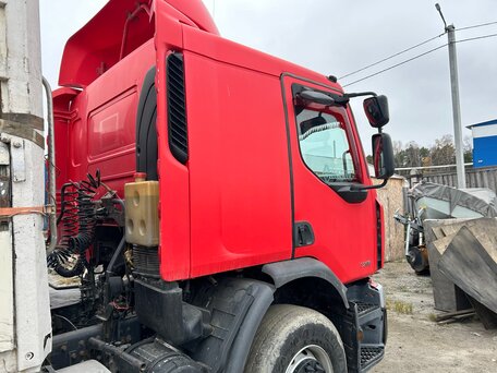 2008 Renault Premium, красный, 1750000 рублей, вид 4