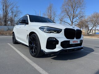 2019 BMW X5 30d IV (G05/G18), белый, 4950000 рублей, вид 2