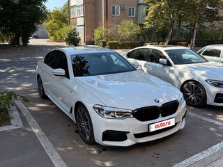 2019 BMW 5 серии 530d xDrive VII (G30/G31/G38), белый, 4200000 рублей, вид 3