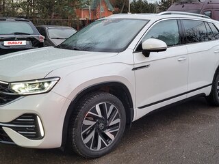 2023 Volkswagen Tayron I Рестайлинг, белый, 4000000 рублей, вид 2