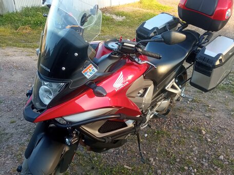 2012 Honda VFR 800X (Crossrunner), красный, 690000 рублей, вид 3