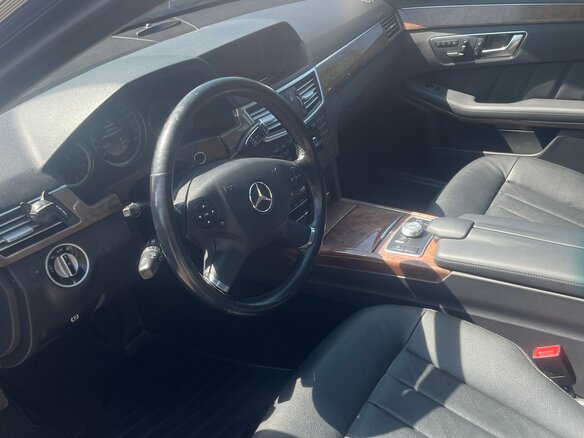 2012 Mercedes-Benz E-Класс 300 IV (W212, S212, C207), чёрный, 2200000 рублей - вид 3