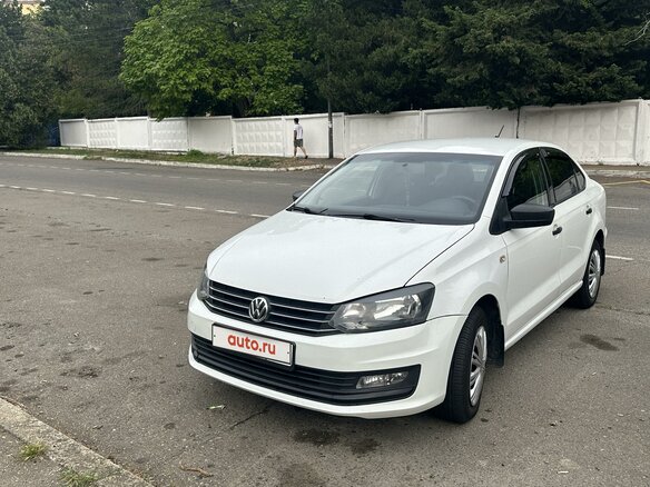 2019 Volkswagen Polo V Рестайлинг, белый, 1200000 рублей