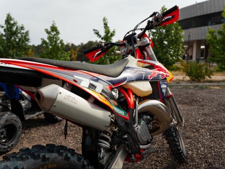 2023 KTM 150 EXC, оранжевый, 550000 рублей, вид 2