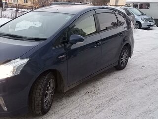 2014 Toyota Prius Alpha I (ZVW40/41), синий, 1570000 рублей, вид 1