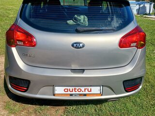 2016 Kia Ceed II Рестайлинг, серебристый, 1330000 рублей, вид 3