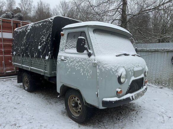 2004 УАЗ 3303, белый, 750000 рублей