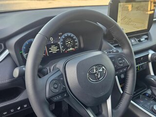 2025 Toyota RAV4 VI (XA60), зелёный, 5699999 рублей, вид 5