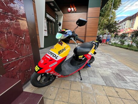 2005 Honda Dio, красный, 48000 рублей, вид 2