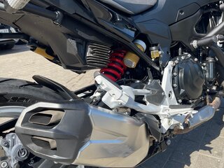 2021 BMW F 900 R, чёрный, 1050000 рублей, вид 3