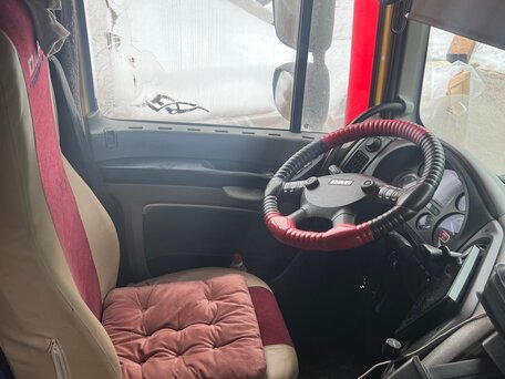 2012 DAF XF 105, жёлтый, 3750000 рублей, вид 5