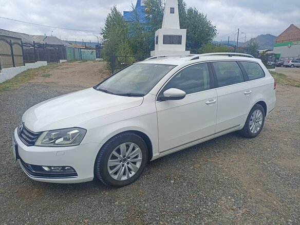 2011 Volkswagen Passat B7, белый, 1290000 рублей
