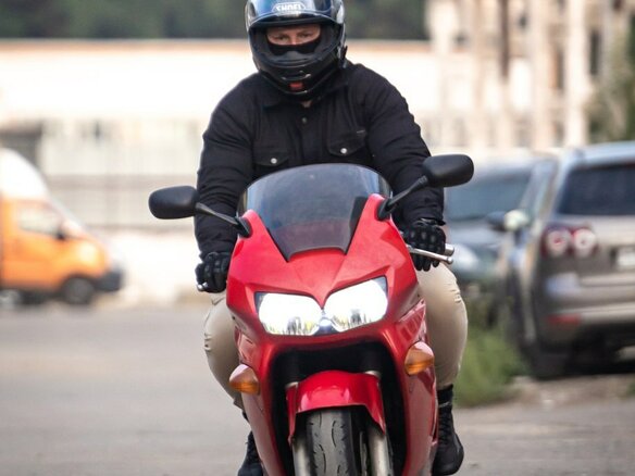 2001 Honda VFR 800, красный, 380000 рублей - вид 2