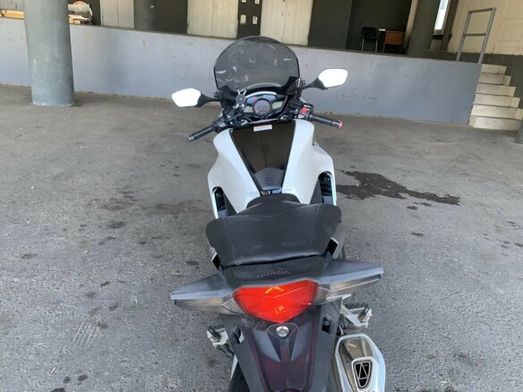 2010 Honda VFR 1200, белый - вид 11
