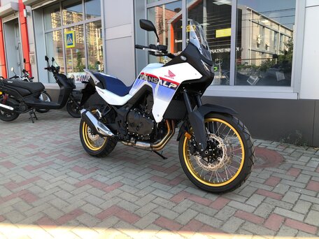 2025 Honda XL750 Transalp, белый, 1650000 рублей, вид 2