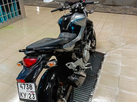 2011 Suzuki SFV 650 Gladius, чёрный, 570000 рублей, вид 3