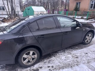 2011 Chevrolet Cruze I, чёрный, 850000 рублей, вид 3