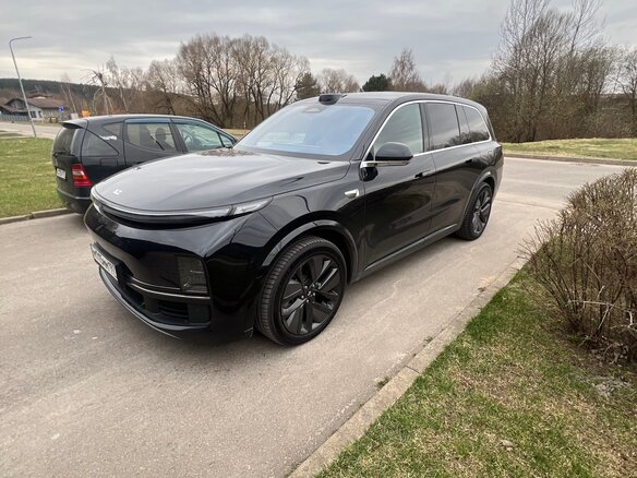 2023 Li Auto (Lixiang) L9 44.5 kWh I, чёрный, 5900000 рублей - вид 4