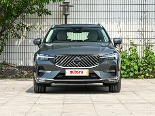 2025 Volvo XC60 II Рестайлинг 2, серый, 5830000 рублей, вид 3