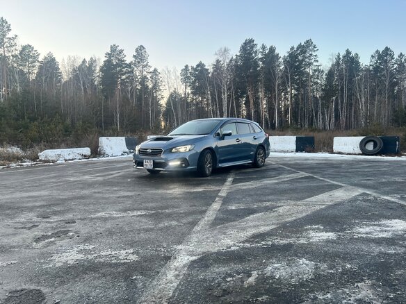 2018 Subaru Levorg I Рестайлинг, серый, 2600000 рублей - вид 13