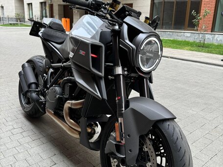 2024 KTM 1290 Super Duke R Evo, серый, 3990000 рублей, вид 1