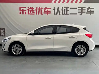 2019 Ford Focus IV, белый, 1110004 рублей, вид 3