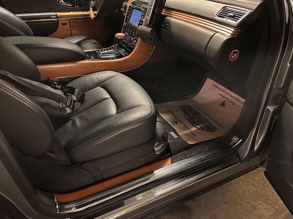 2003 Maybach 57 I, серебристый, 10000000 рублей - вид 31