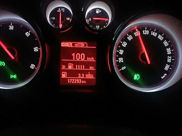 2013 Opel Astra J Рестайлинг, белый, 850000 рублей - вид 15