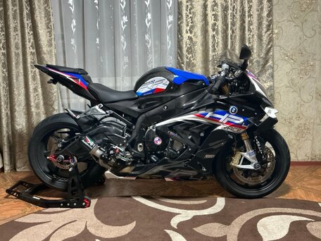 2017 BMW S 1000 RR, чёрный, 1800000 рублей, вид 2