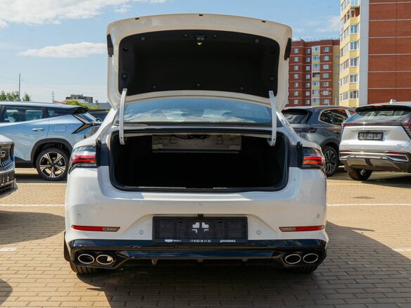 2026 Geely Preface I, белый, 3434990 рублей - вид 5