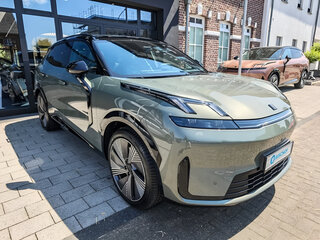 2026 Lynk & Co 08 EM-P 38.2 kWh I Рестайлинг, зелёный, 4990000 рублей, вид 4