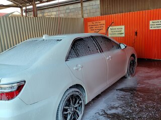 2016 Toyota Camry VII (XV50) Рестайлинг, белый, 2000000 рублей, вид 5