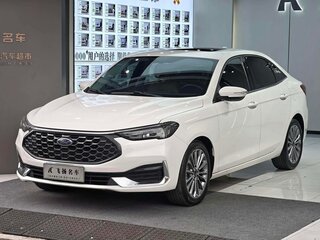 2022 Ford Escort VI Рестайлинг 2, белый, 880000 рублей, вид 3