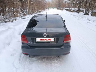 2017 Volkswagen Polo V Рестайлинг, серый, 1000000 рублей, вид 4