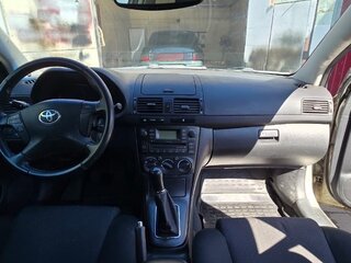 2008 Toyota Avensis II Рестайлинг, серебристый, 585000 рублей, вид 5