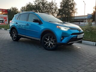 2017 Toyota RAV4 IV (XA40) Рестайлинг, синий, 2000000 рублей, вид 4
