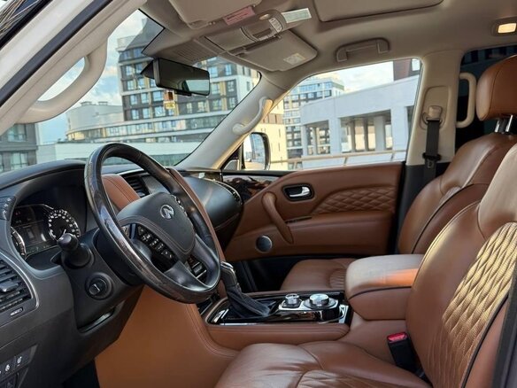 2021 Infiniti QX80 I Рестайлинг 3, белый, 6500000 рублей - вид 13
