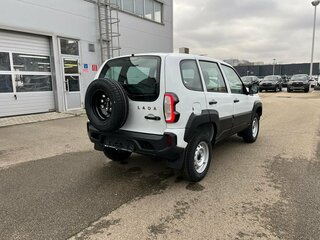 2026 Lada (ВАЗ) Niva Travel I Рестайлинг, белый, 1419000 рублей, вид 4