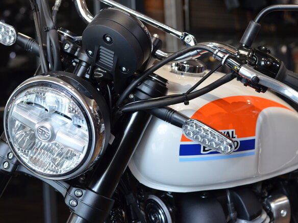 2026 Royal Enfield Bear 650, серебристый, 728000 рублей - вид 10