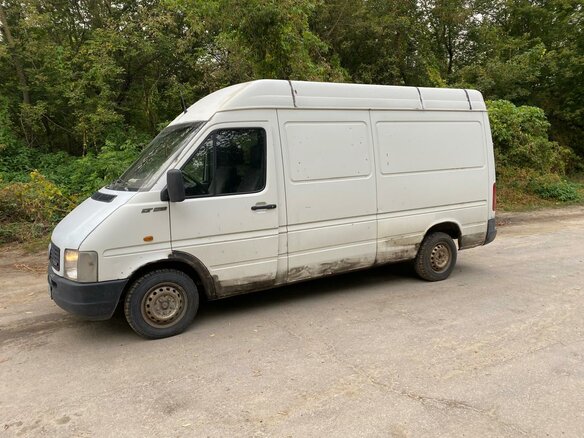 2002 Volkswagen LT, белый, 800000 рублей - вид 9