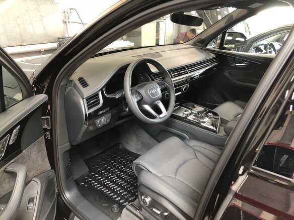 2018 Audi Q7 II (4M), чёрный, 3500000 рублей - вид 10